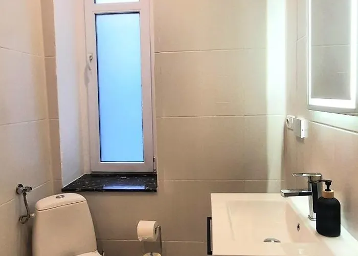 بيت شباب Stacja Jezyce #3 بوزنان